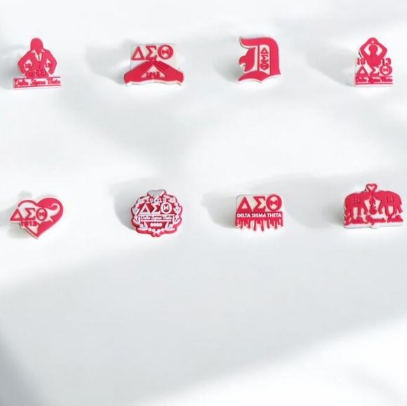 Delta Sigma Theta Sorority Croc Charms - Picture 1 of 2